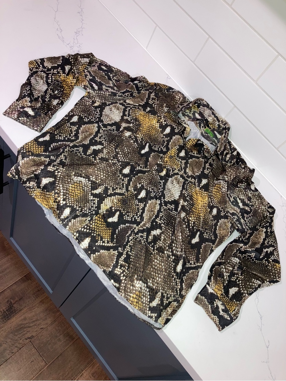 Le 31 Simons Brown Snake Print Button Up Shirt - size XXL - Picture 4 of 6